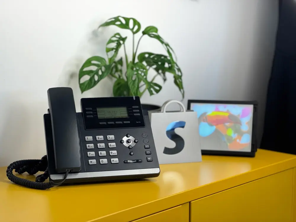 Kunden- service – Influencer & B2B Merch Service aus Bayern